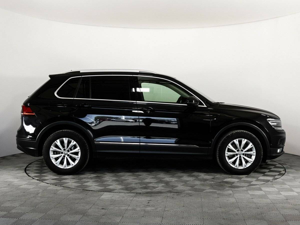 Volkswagen Tiguan 2017 года с пробегом. Фото: #3