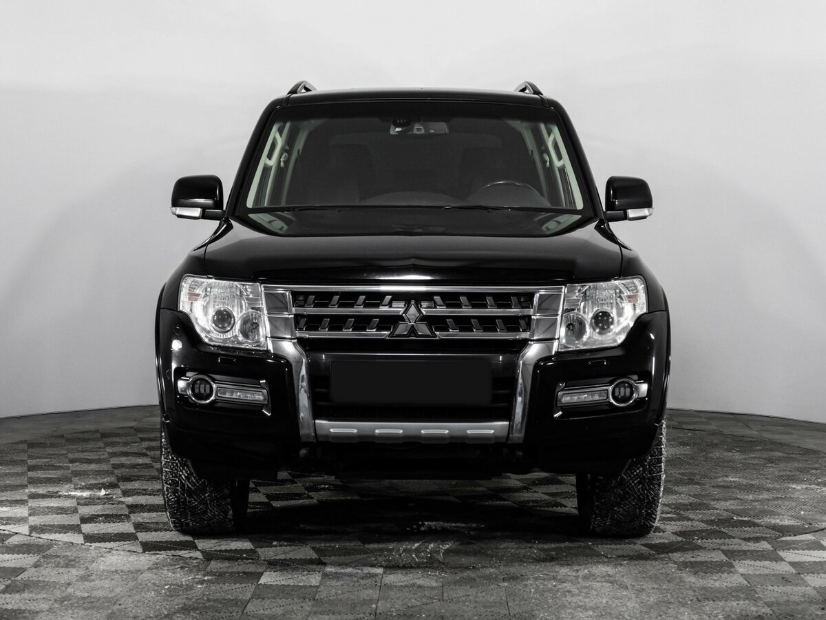 Mitsubishi Pajero 2014 года с пробегом. Фото: #1