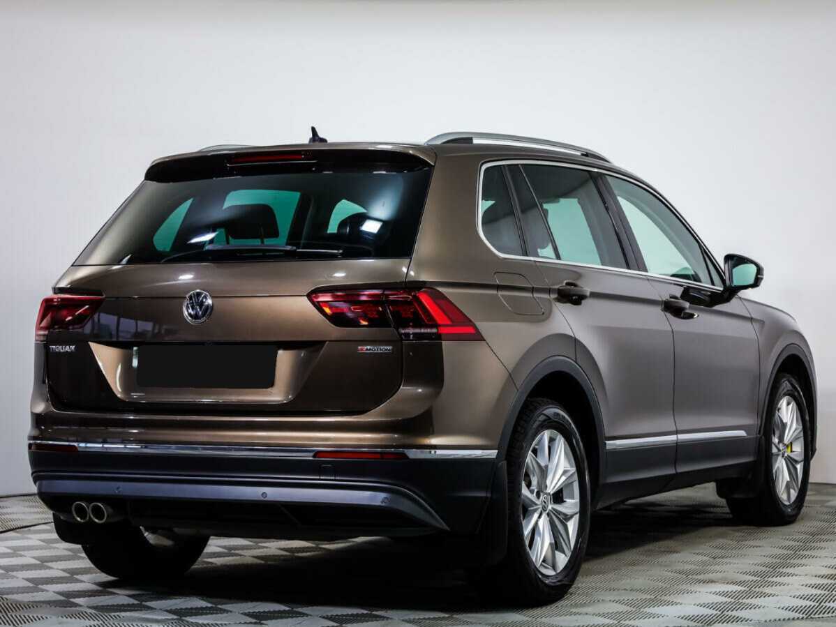 Volkswagen Tiguan 2018 года с пробегом. Фото: #3