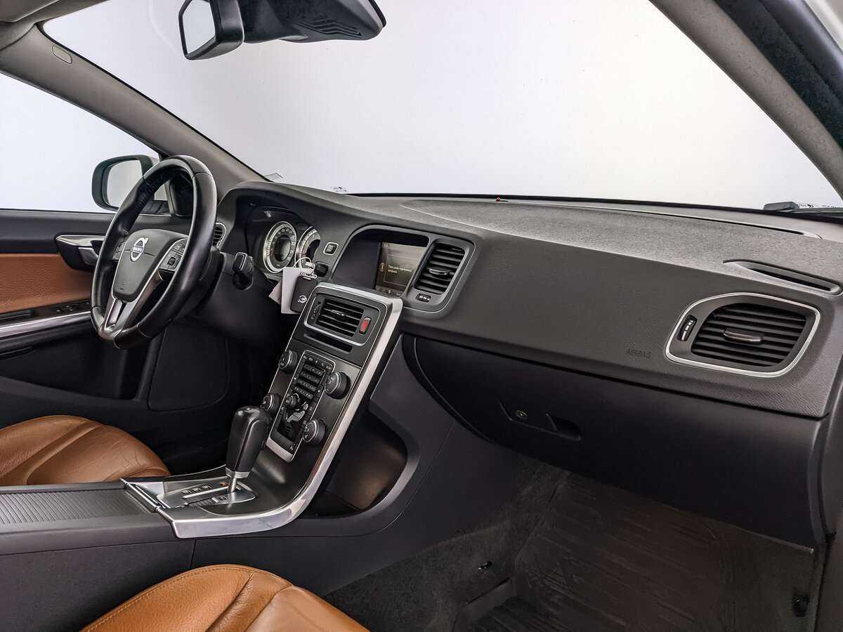 Volvo S60 2012 года с пробегом. Фото: #11