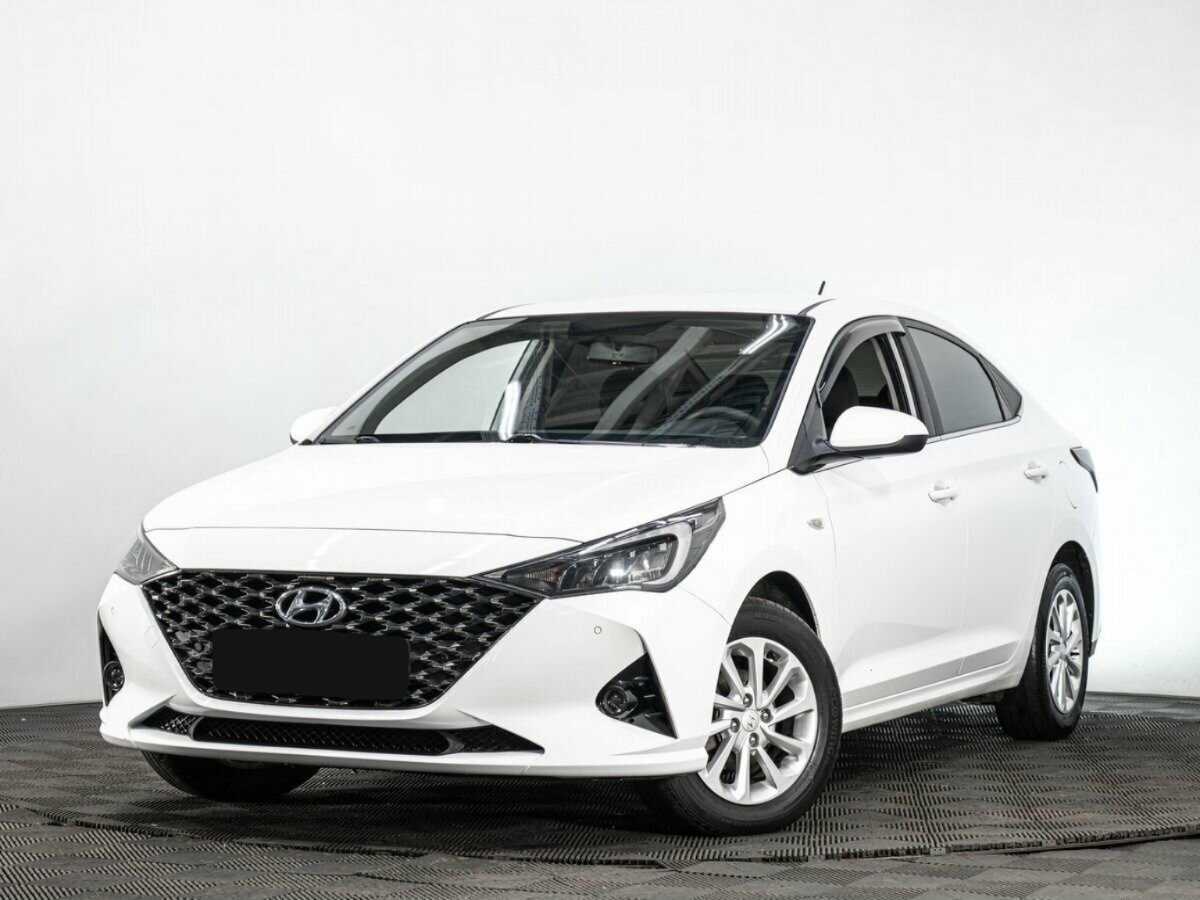 Hyundai Solaris 2021 года с пробегом. Посмотреть фото