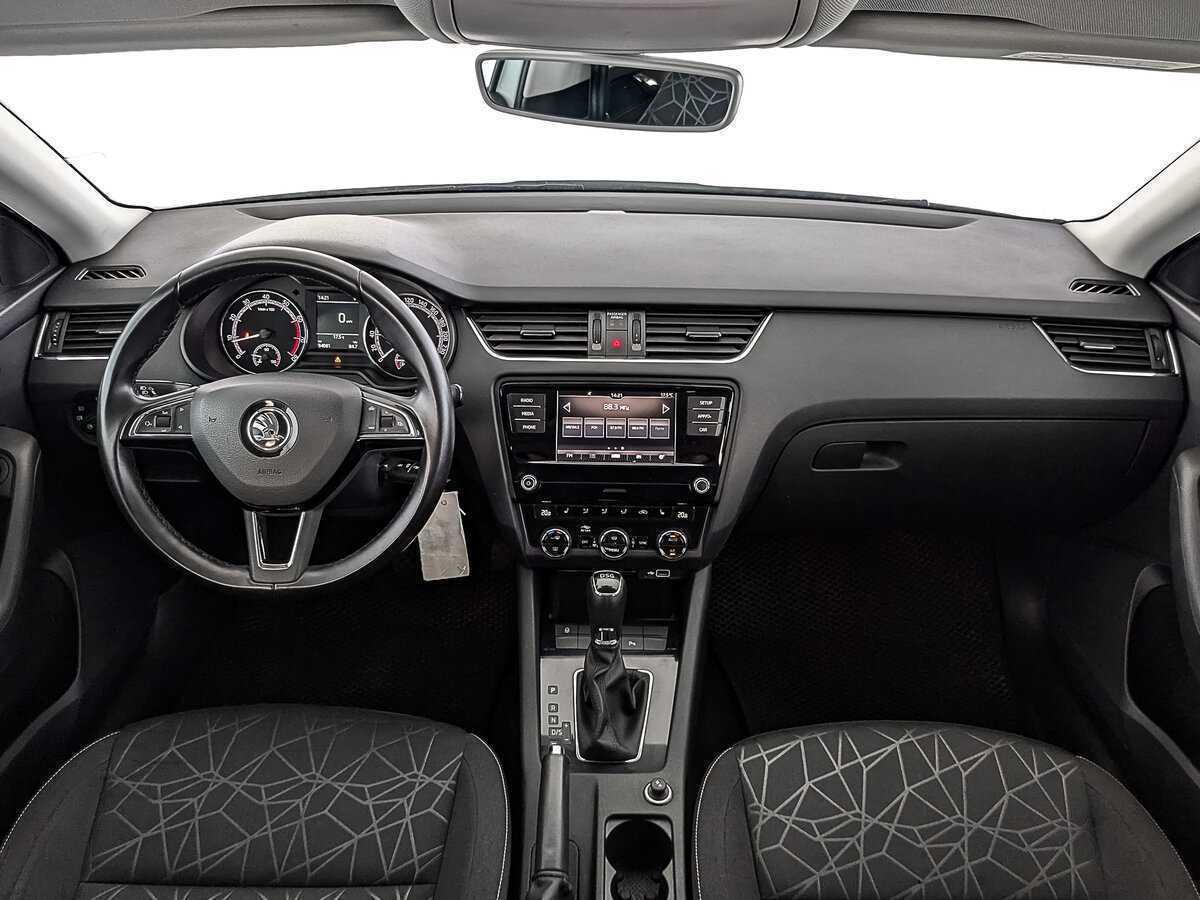 Skoda Octavia 2018 года с пробегом. Фото: #13