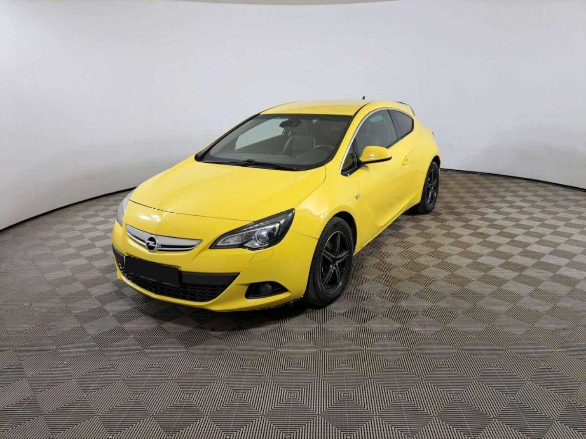 Opel Astra 2013 года с пробегом. Фото: #0