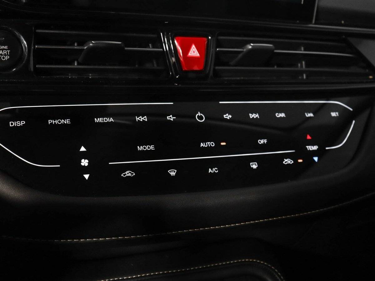 Москвич 3 2023 года с пробегом. Фото: #13