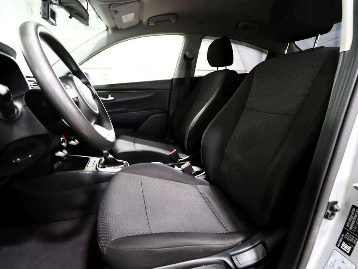 Kia Rio 2021 года с пробегом. Фото: #4