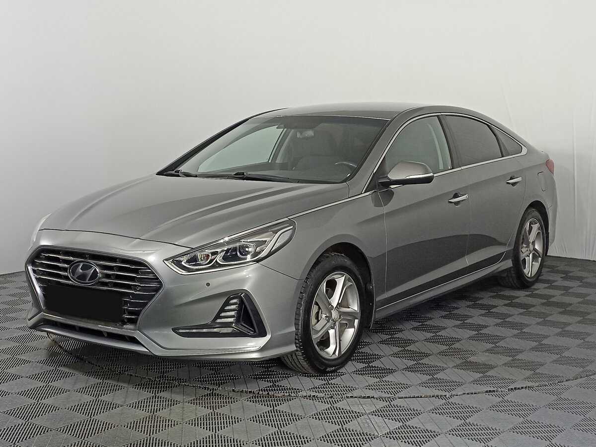 Hyundai Sonata 2018 года с пробегом. Посмотреть фото