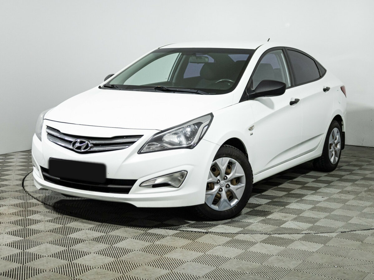Hyundai Solaris 2015 года с пробегом. Посмотреть фото
