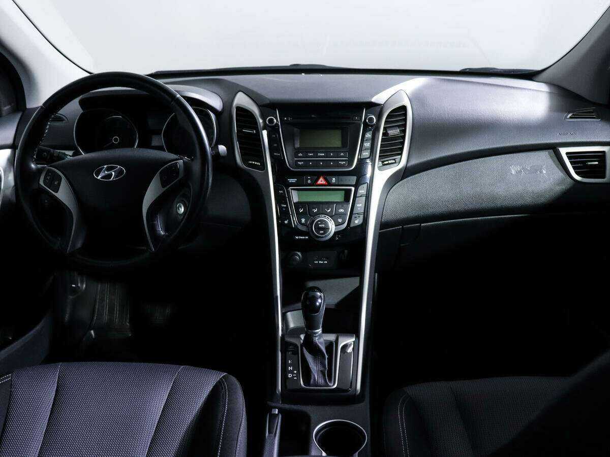 Hyundai i30 2013 года с пробегом. Фото: #9