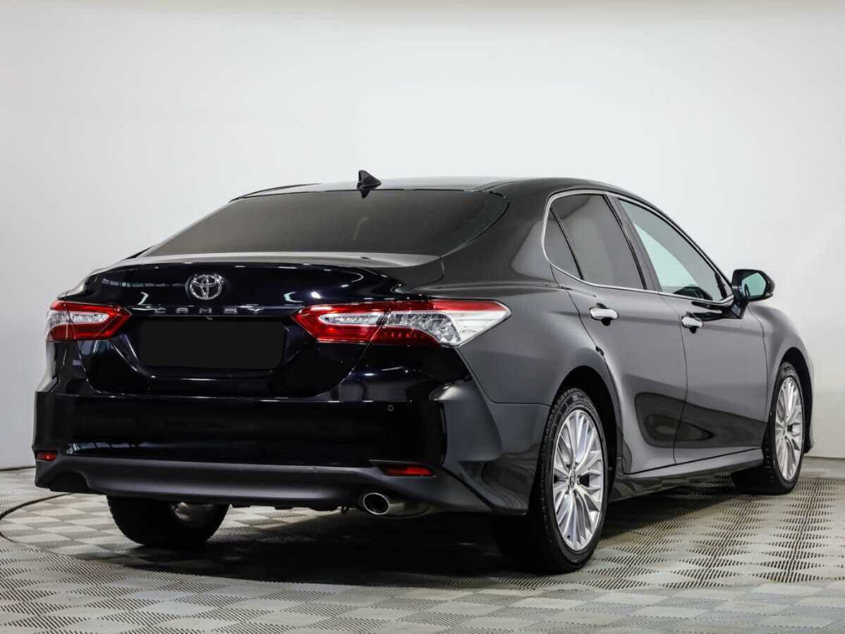 Toyota Camry 2020 года с пробегом. Фото: #3