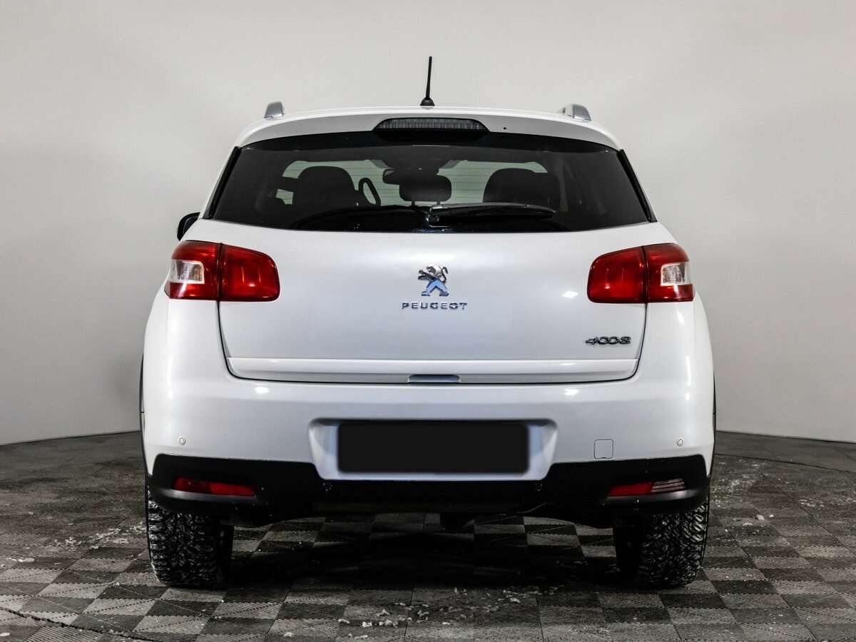 Peugeot 4008 2012 года с пробегом. Фото: #4