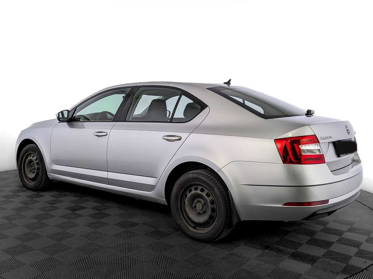 Skoda Octavia 2018 года с пробегом. Фото: #6