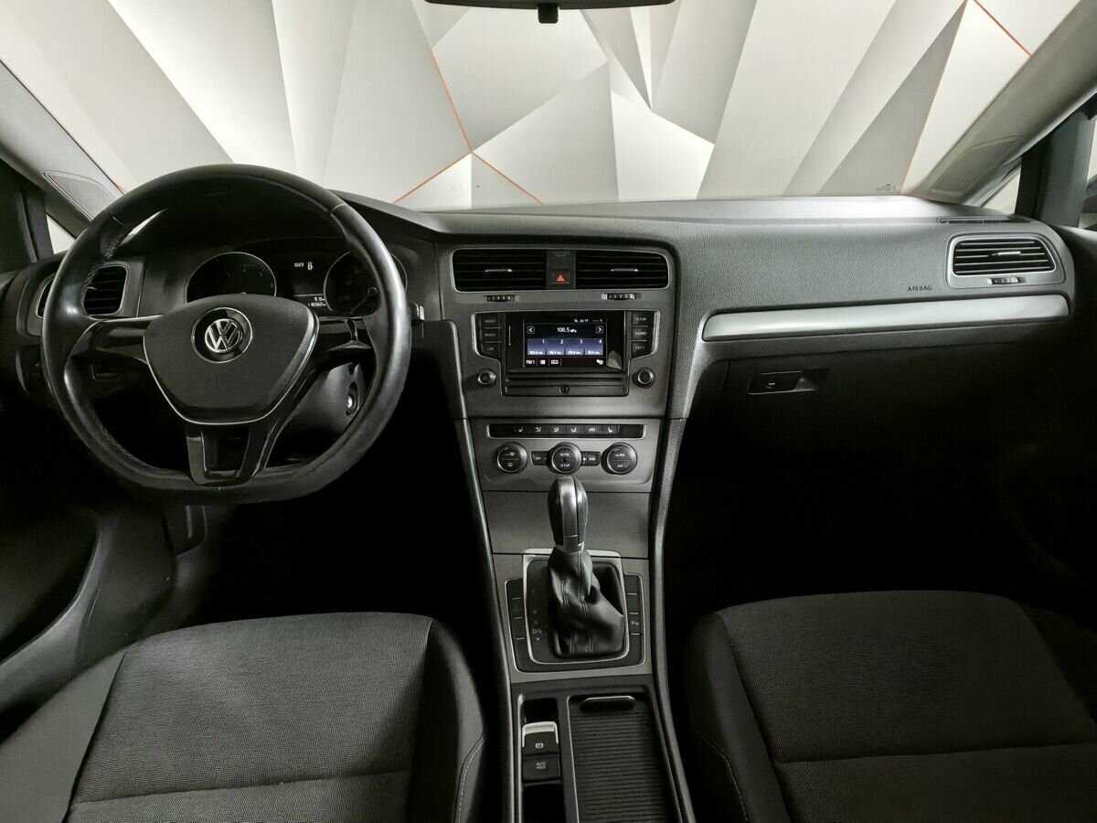 Volkswagen Golf 2013 года с пробегом. Фото: #9