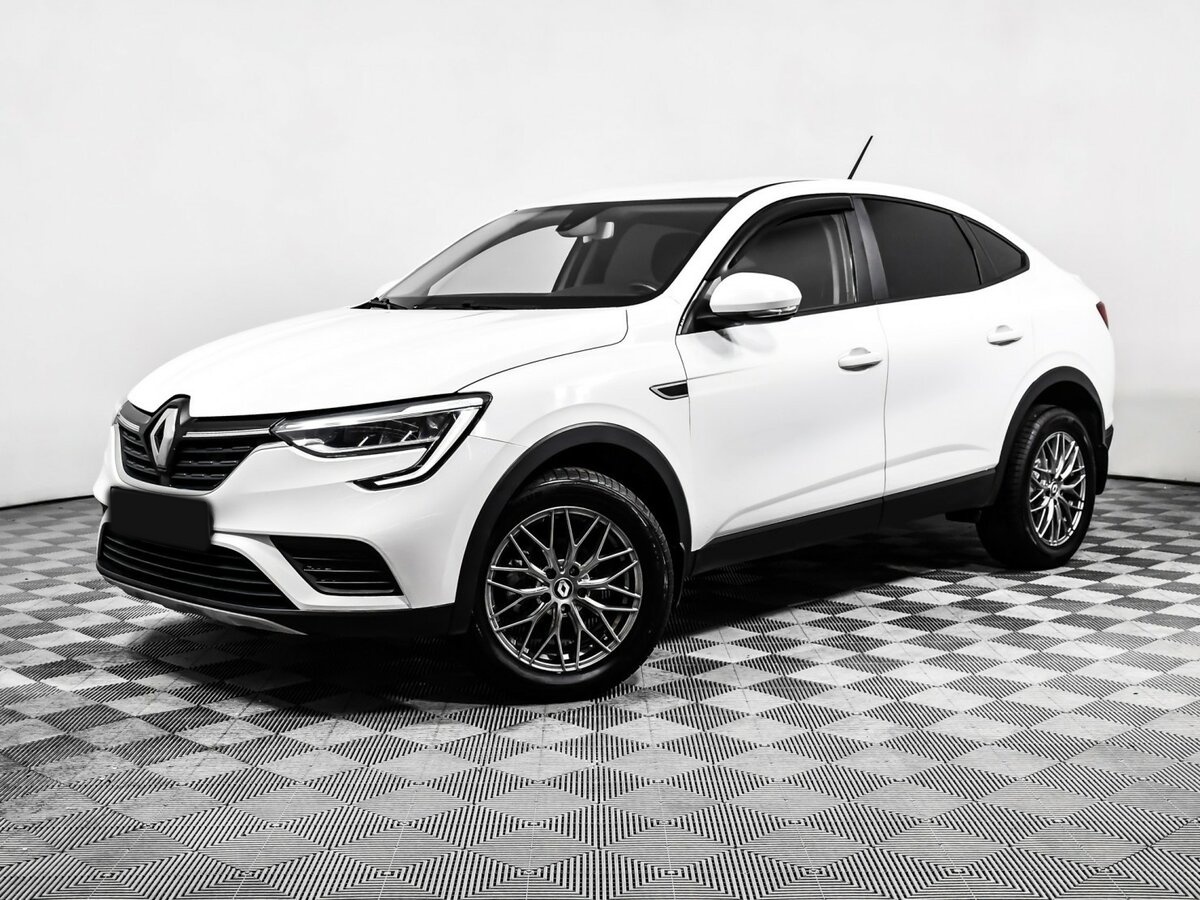 Renault Arkana 2021 года с пробегом. Посмотреть фото