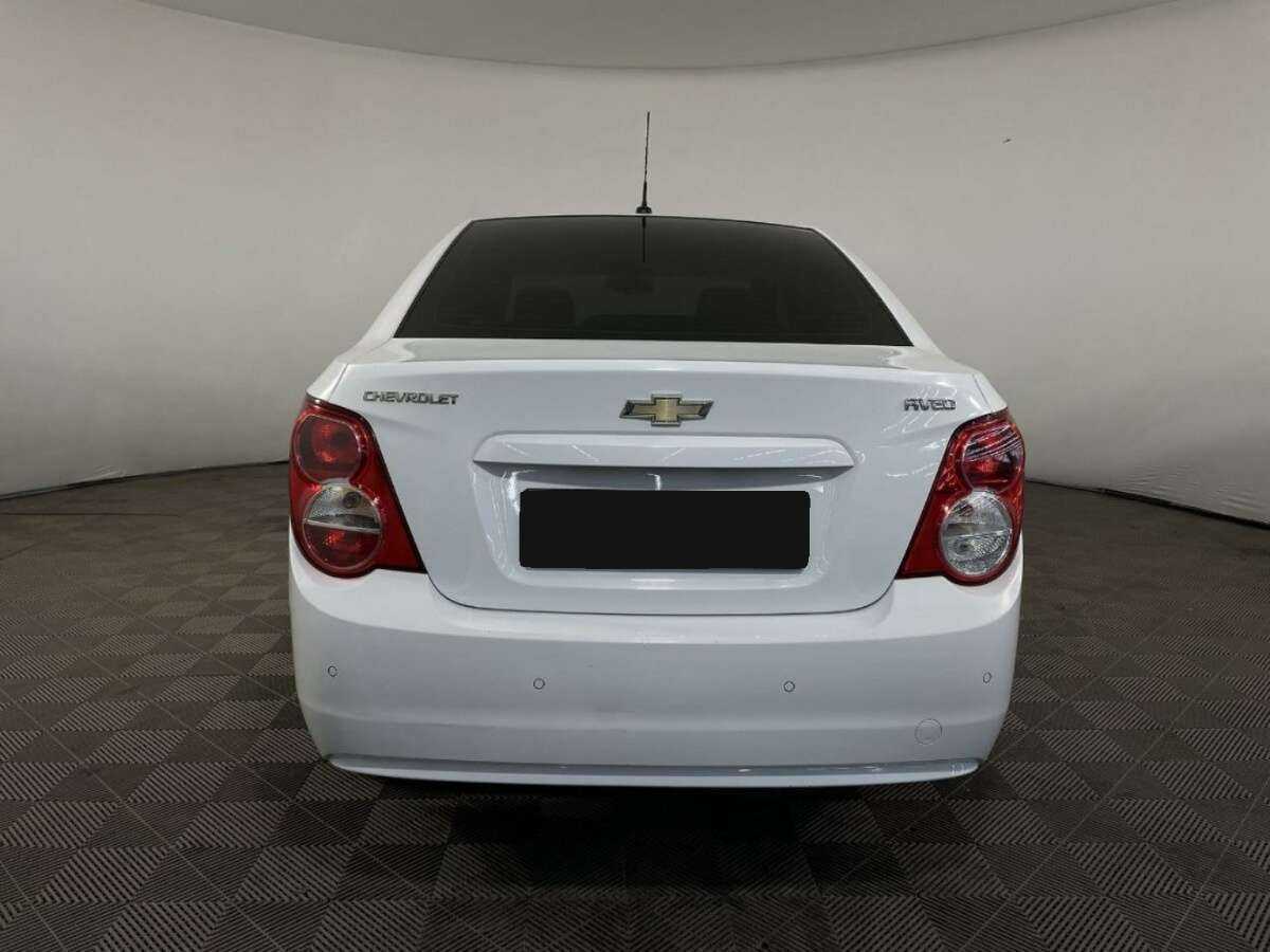Chevrolet Aveo 2015 года с пробегом. Фото: #0