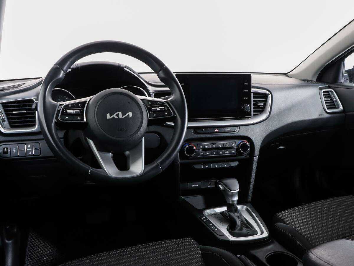 Kia XCeed 2021 года с пробегом. Фото: #8