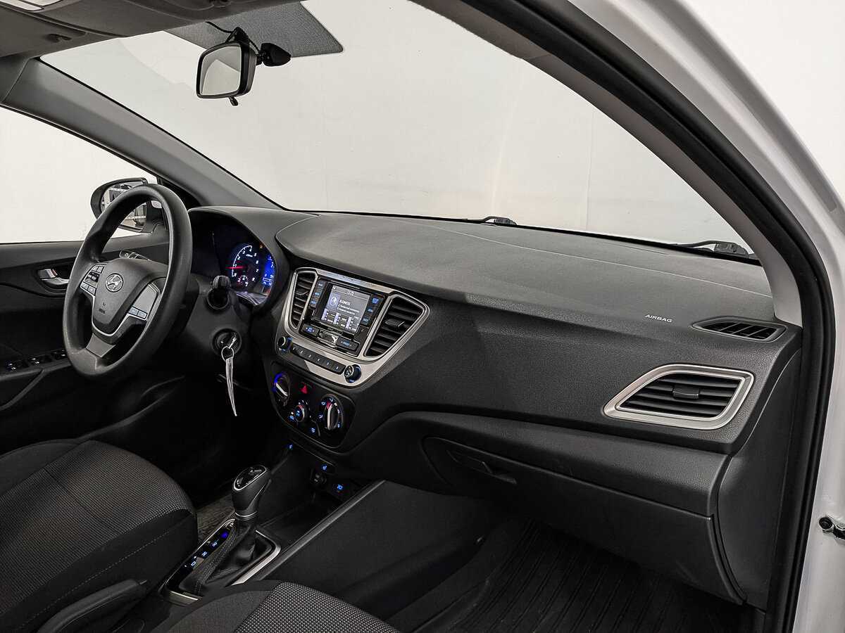 Hyundai Solaris 2021 года с пробегом. Фото: #10