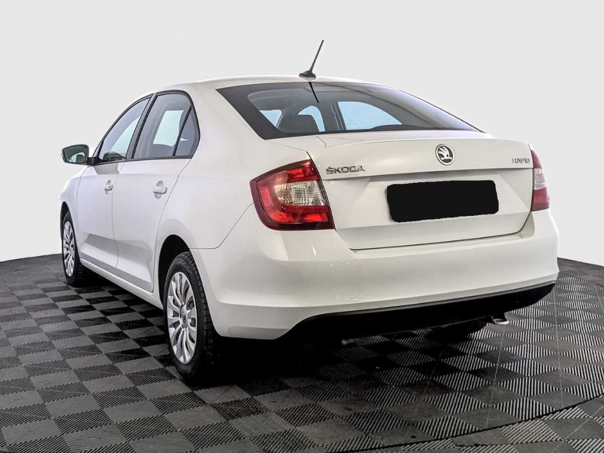 Skoda Rapid 2019 года с пробегом. Фото: #6