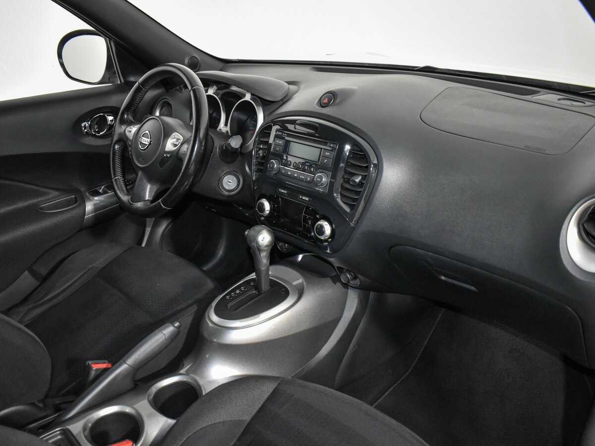 Nissan Juke 2012 года с пробегом. Фото: #12