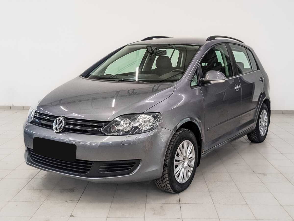 Volkswagen Golf Plus 2012 года с пробегом. Посмотреть фото