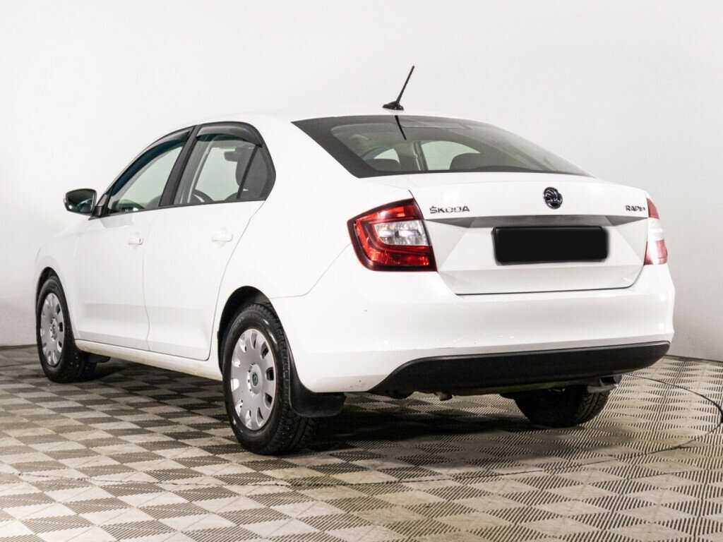 Skoda Rapid 2019 года с пробегом. Фото: #4