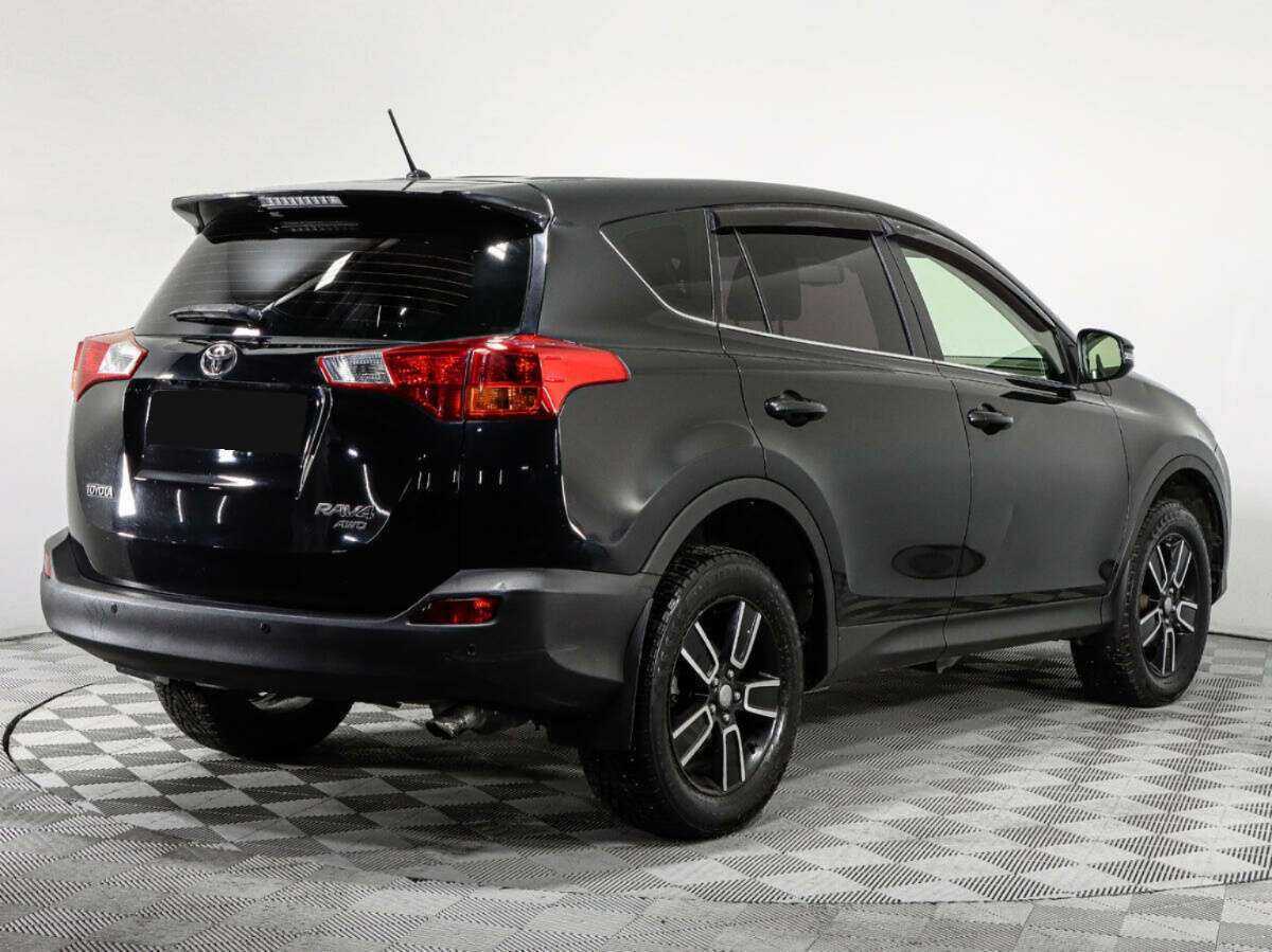 Toyota RAV4 2013 года с пробегом. Фото: #4