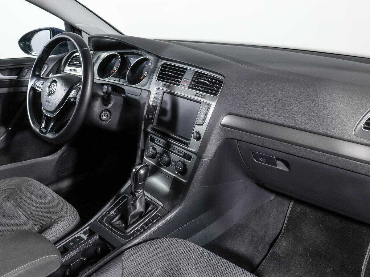 Volkswagen Golf 2013 года с пробегом. Фото: #6
