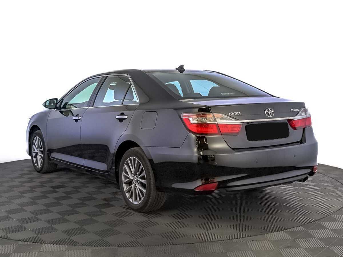 Toyota Camry 2017 года с пробегом. Фото: #6