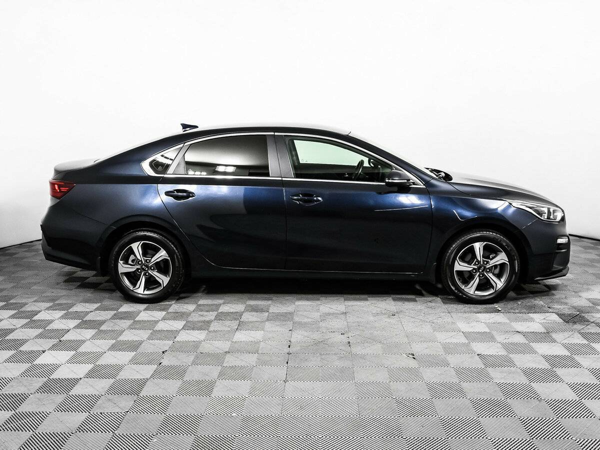 Kia Cerato 2019 года с пробегом. Фото: #3