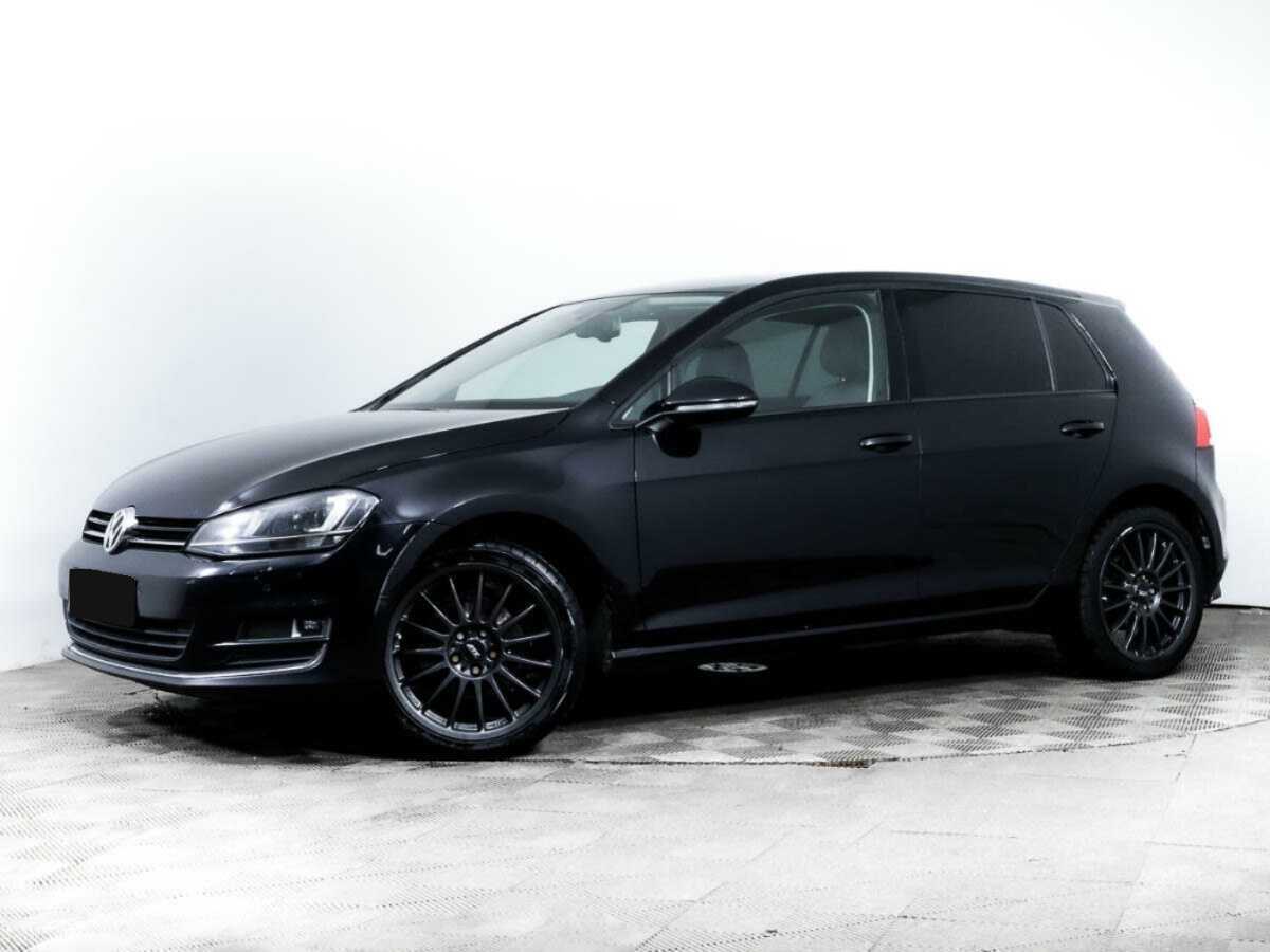 Volkswagen Golf 2013 года с пробегом. Посмотреть фото