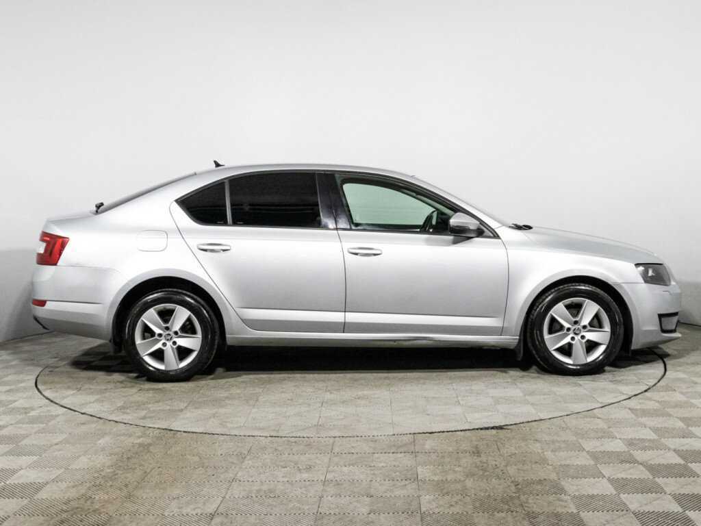 Skoda Octavia 2014 года с пробегом. Фото: #3