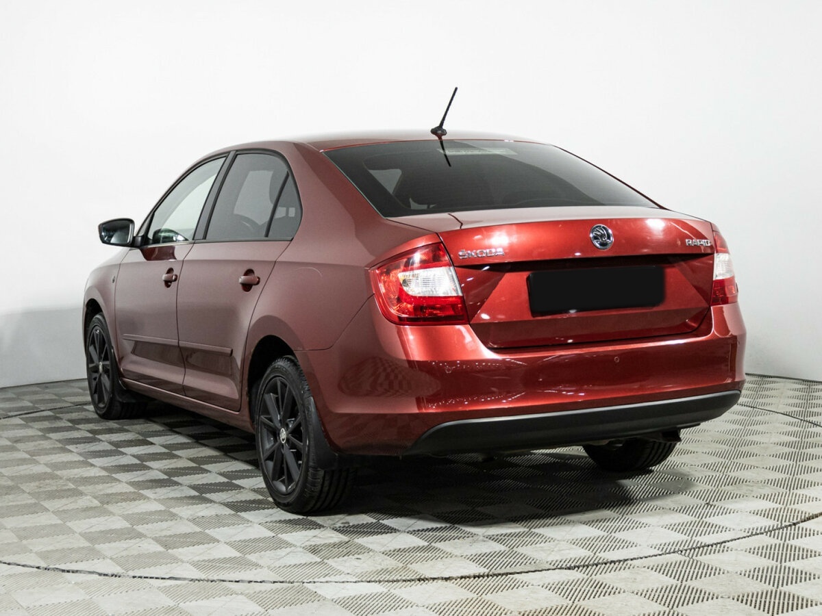 Skoda Rapid 2016 года с пробегом. Фото: #6