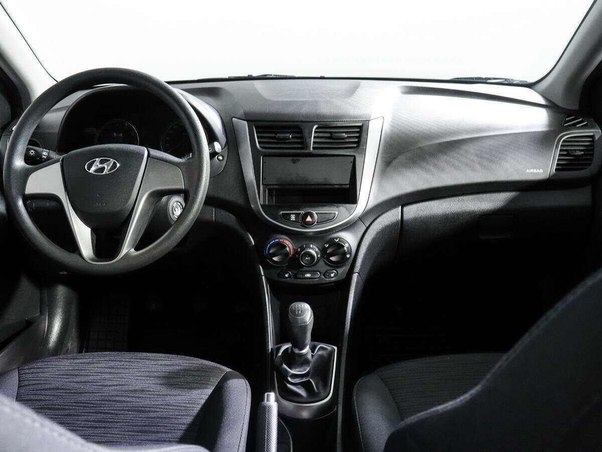 Hyundai Solaris 2016 года с пробегом. Фото: #9