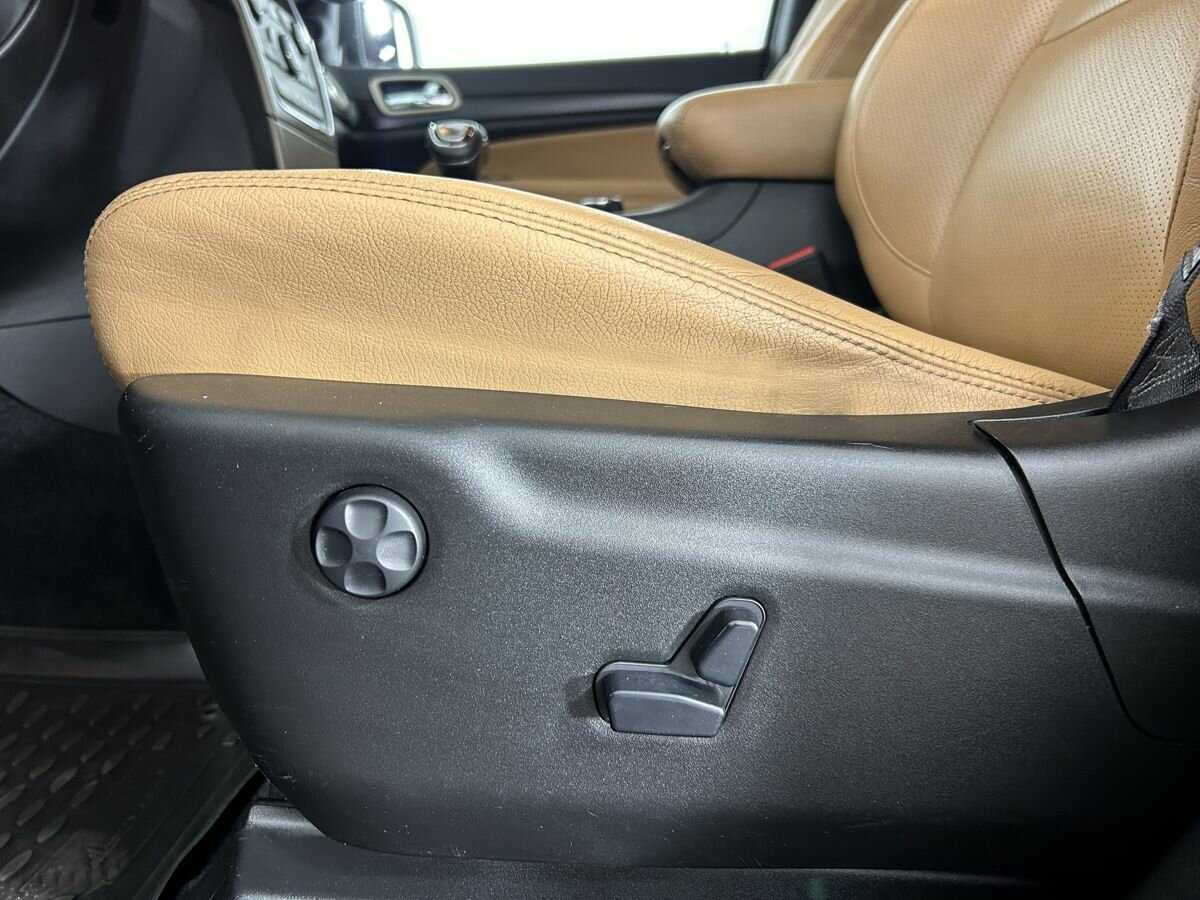 Jeep Grand Cherokee 2013 года с пробегом. Фото: #9