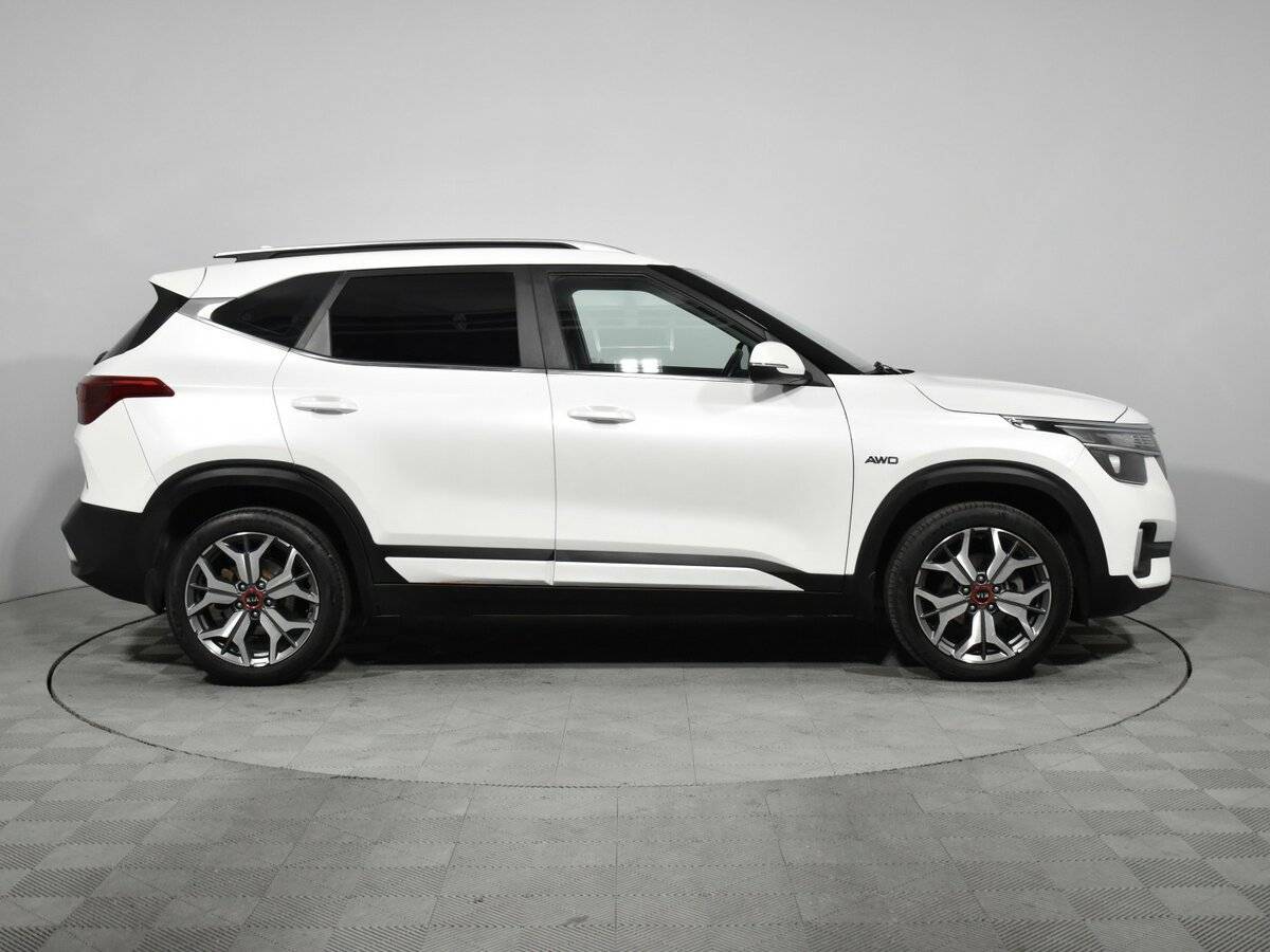 Kia Seltos 2021 года с пробегом. Фото: #3
