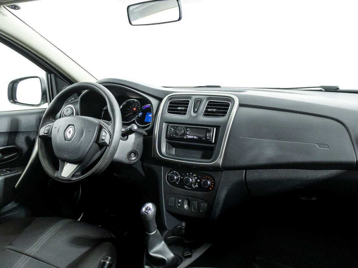 Renault Sandero 2018 года с пробегом. Фото: #8