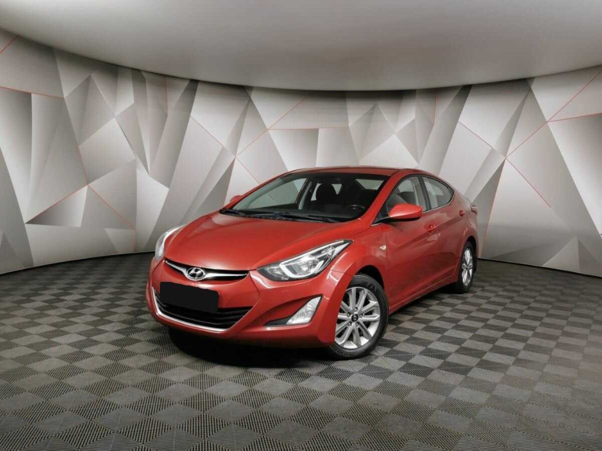 Hyundai Elantra 2015 года с пробегом. Посмотреть фото