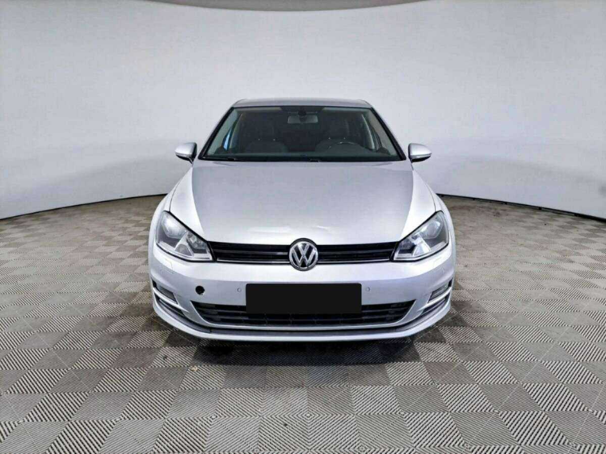 Volkswagen Golf 2013 года с пробегом. Фото: #1