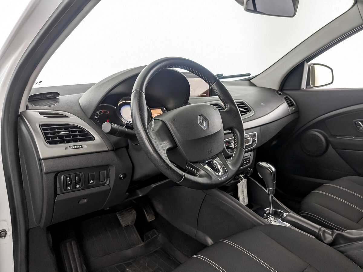 Renault Fluence 2013 года с пробегом. Фото: #15