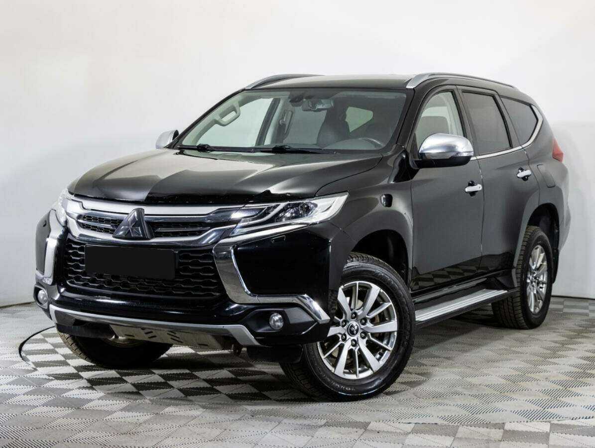 Mitsubishi Pajero Sport 2017 года с пробегом. Фото: #0