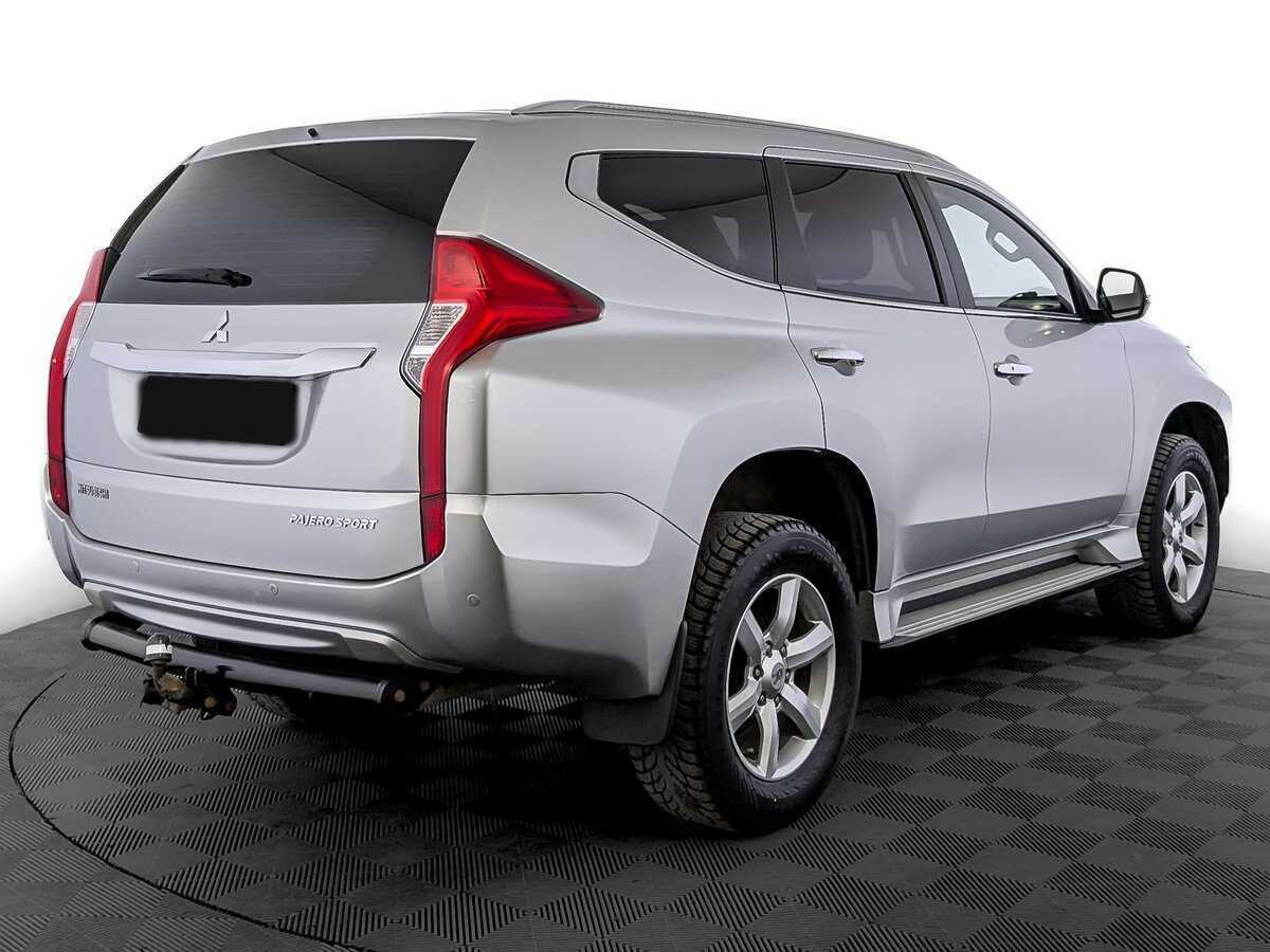 Mitsubishi Pajero Sport 2018 года с пробегом. Фото: #4