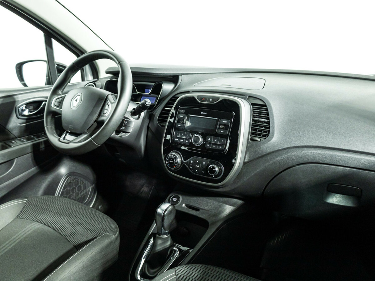 Renault Kaptur 2018 года с пробегом. Фото: #8