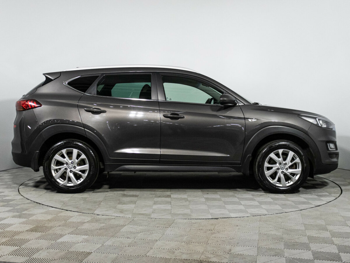 Hyundai Tucson 2018 года с пробегом. Фото: #3