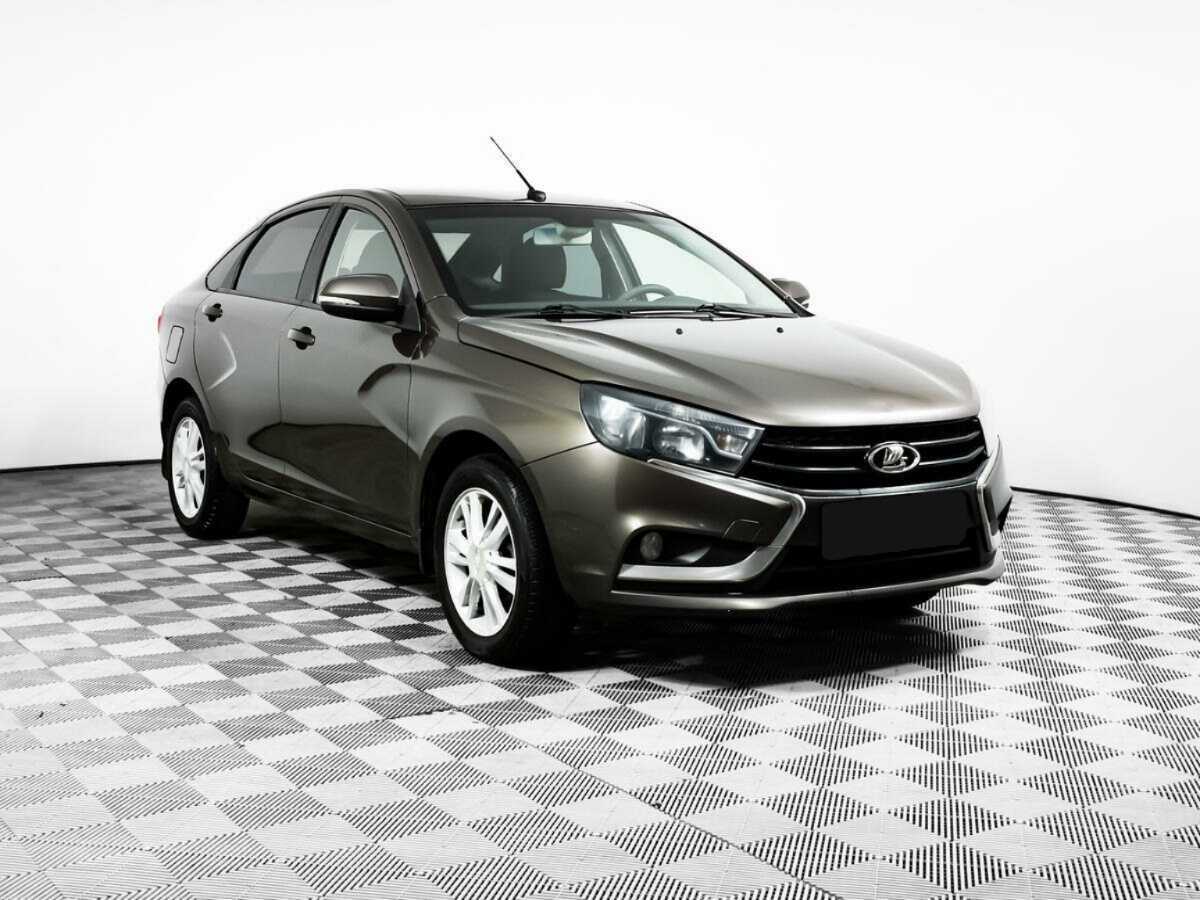 Lada (ВАЗ) Vesta 2017 года с пробегом. Фото: #2