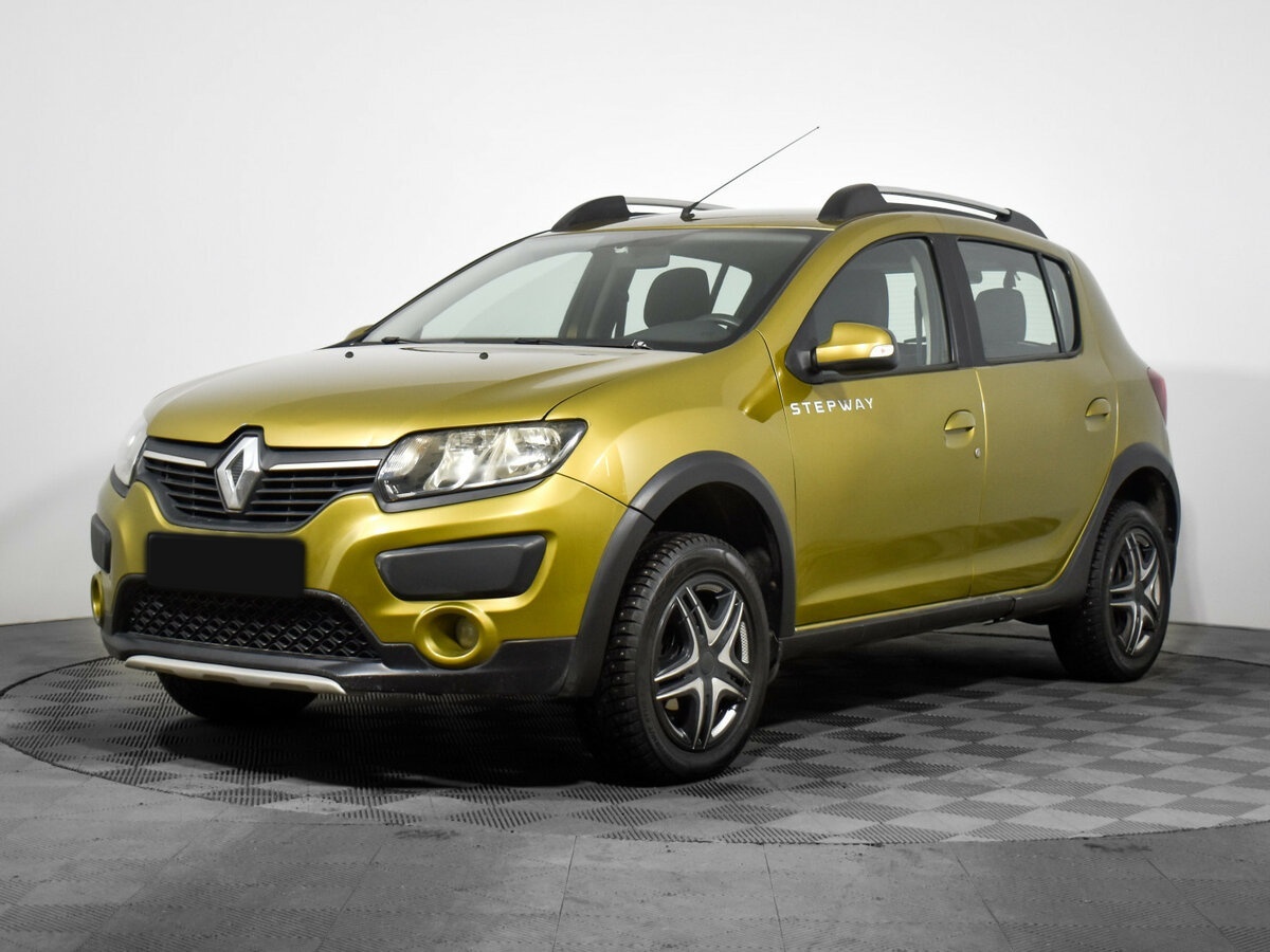 Renault Sandero 2017 года с пробегом. Посмотреть фото