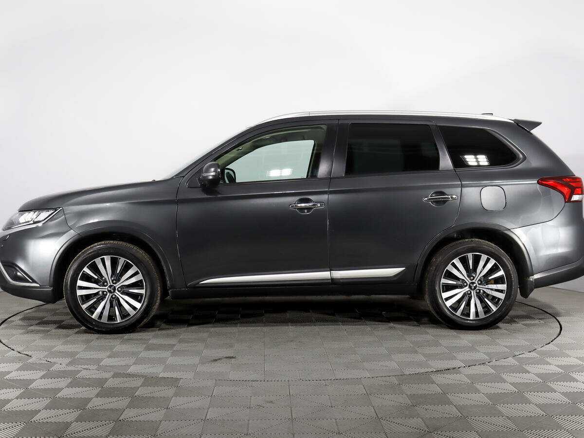 Mitsubishi Outlander 2019 года с пробегом. Фото: #7