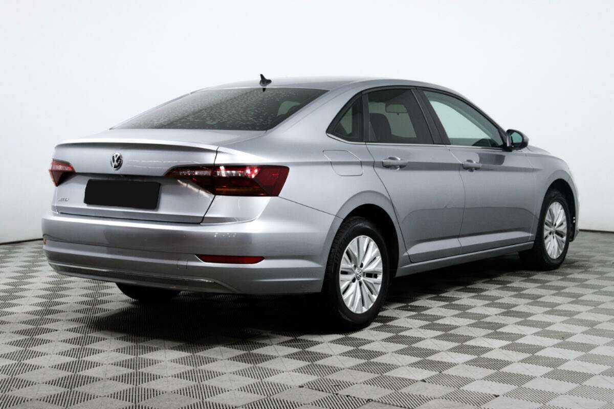 Volkswagen Jetta 2019 года с пробегом. Фото: #4