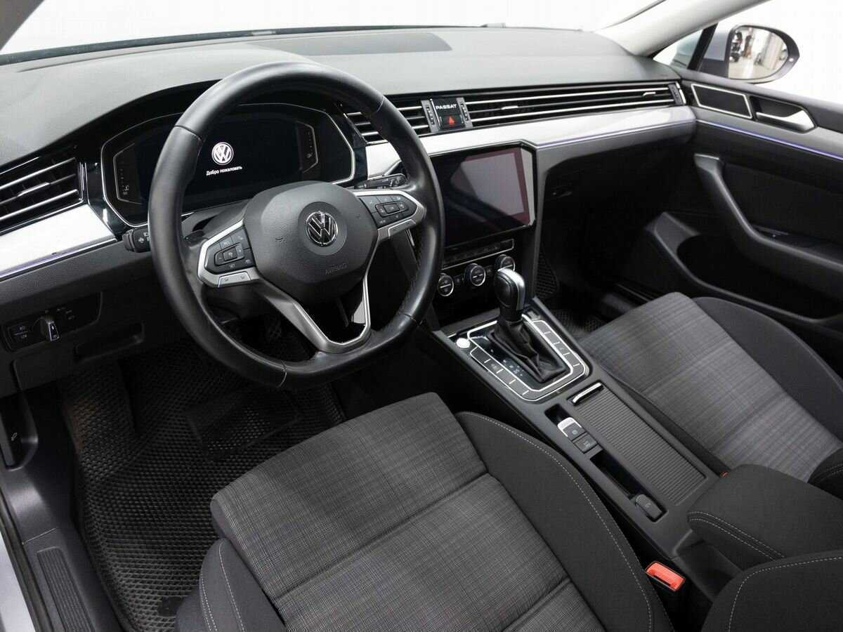 Volkswagen Passat 2020 года с пробегом. Фото: #8