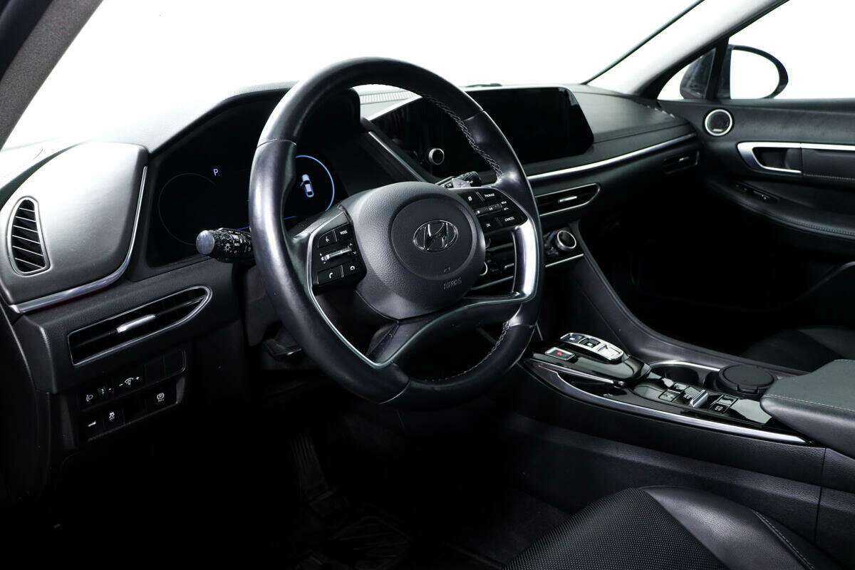 Hyundai Sonata 2020 года с пробегом. Фото: #12