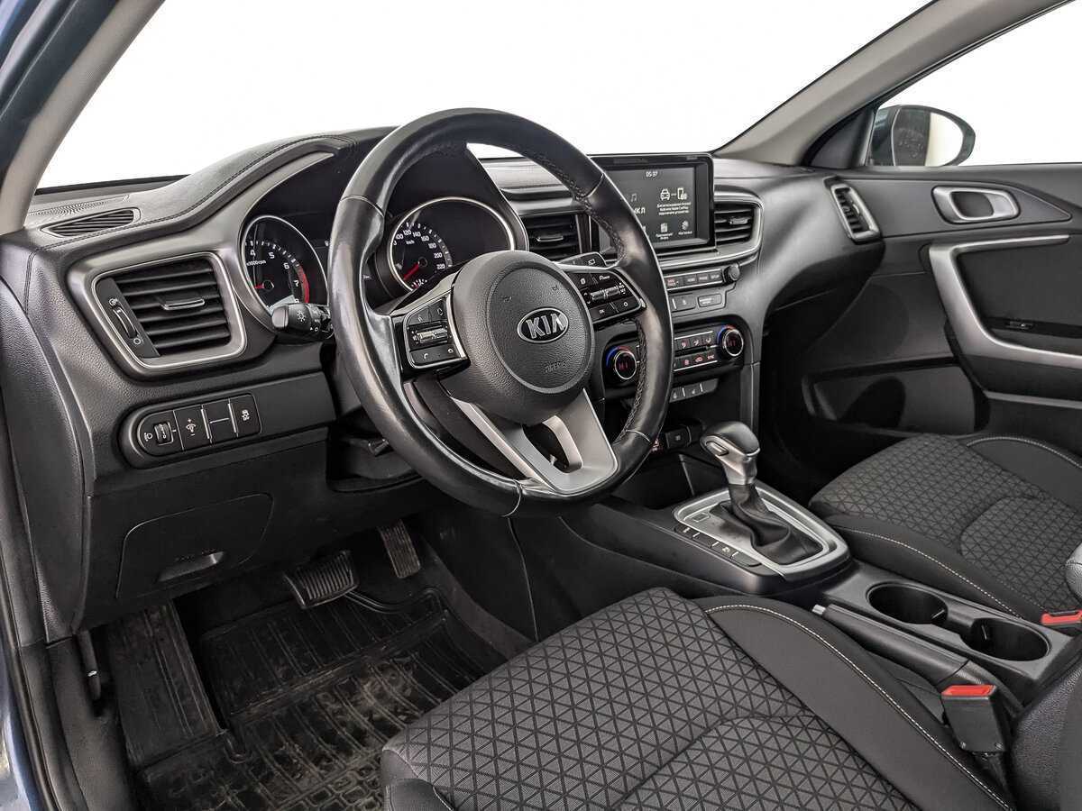 Kia Ceed 2020 года с пробегом. Фото: #12