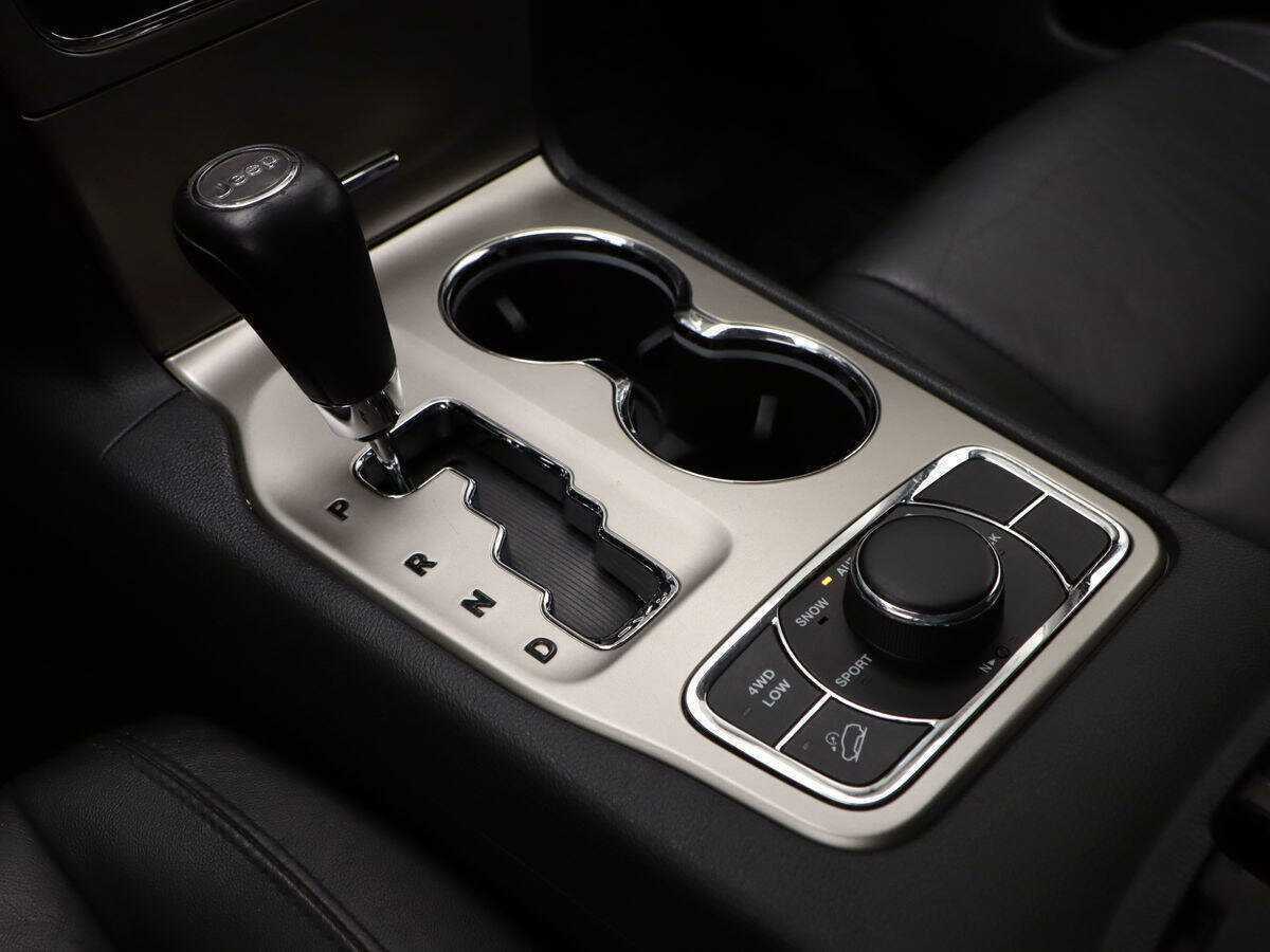 Jeep Grand Cherokee 2012 года с пробегом. Фото: #13